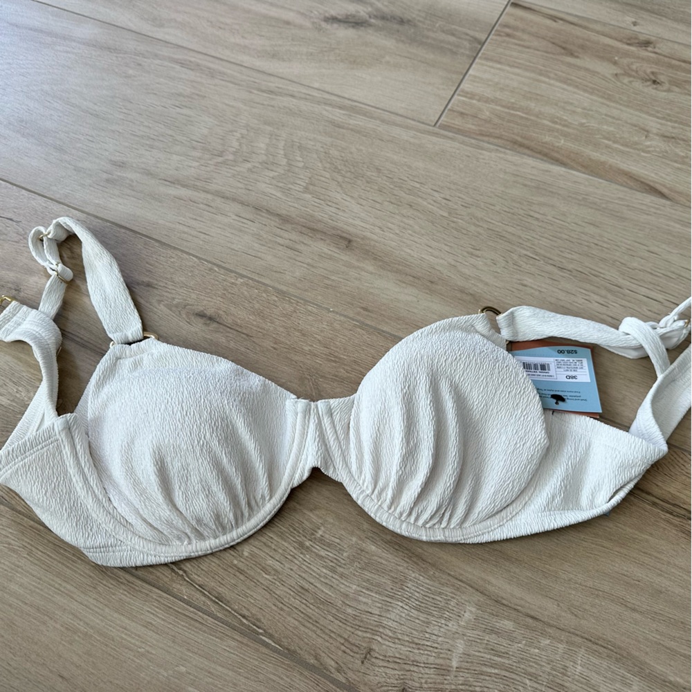 Shade & Shore Cream Textured Bra